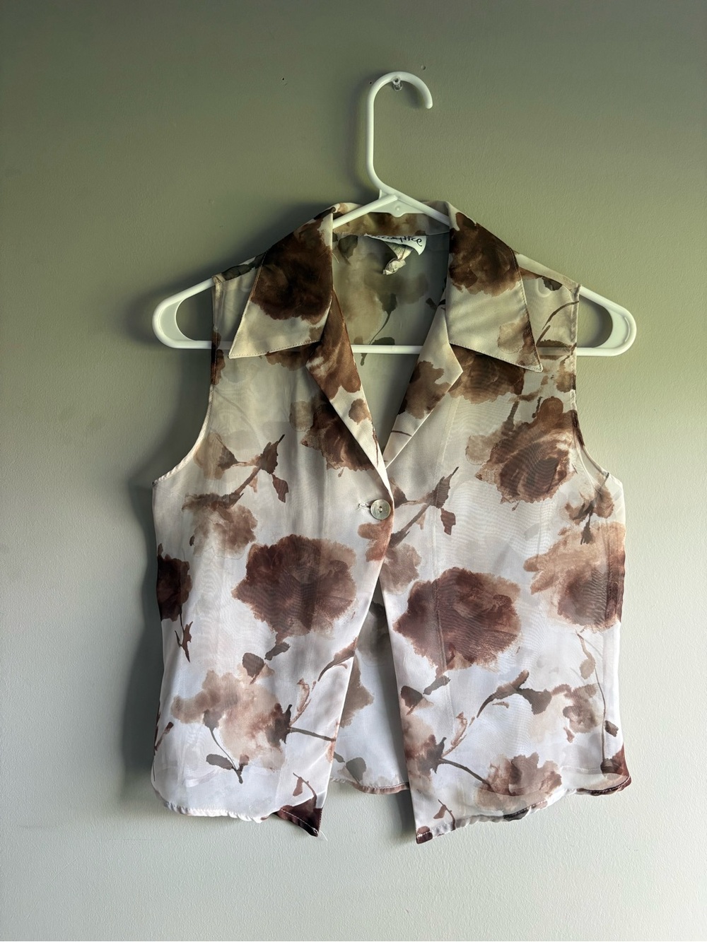 Sleeveless Floral Collared Camisole in Brown and Cream - Lightweight Layer